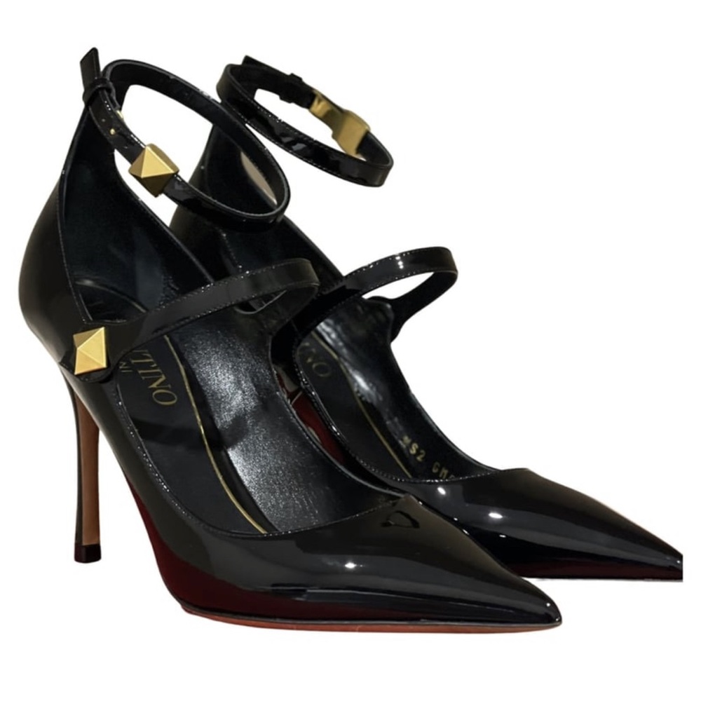 Valentino Garavani Rockstud Patent pumps
